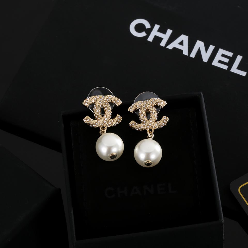 réplica,joyas,joyería,1:1,replica,fake,lujo,barato réplica,joyas,joyería,1:1,replica,fake,lujo,barato Pendientes de perlas retorcidas Chanel