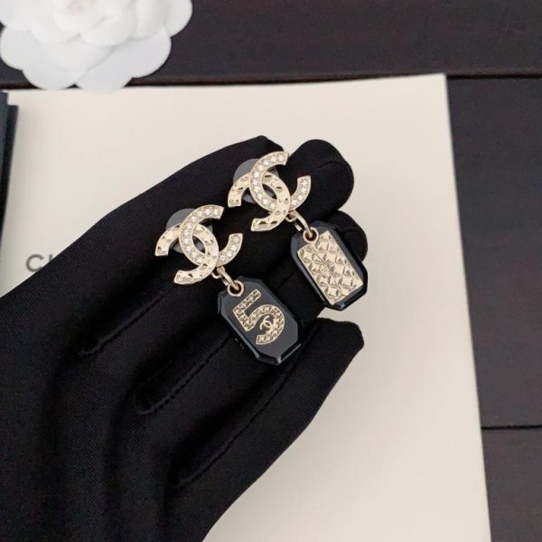 réplica,joyas,joyería,1:1,replica,fake,lujo,barato Pendientes de bolso de 5 palabras de resina negra Chanel