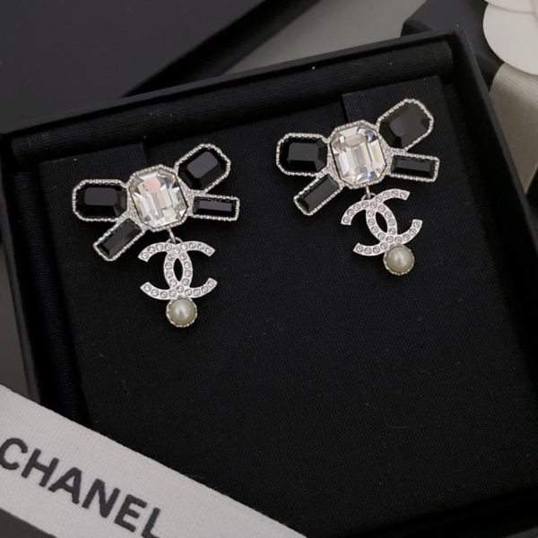 réplica,joyas,joyería,1:1,replica,fake,lujo,barato Pendientes con cuentas en forma de C y colgante con lazo fragante de Chanel