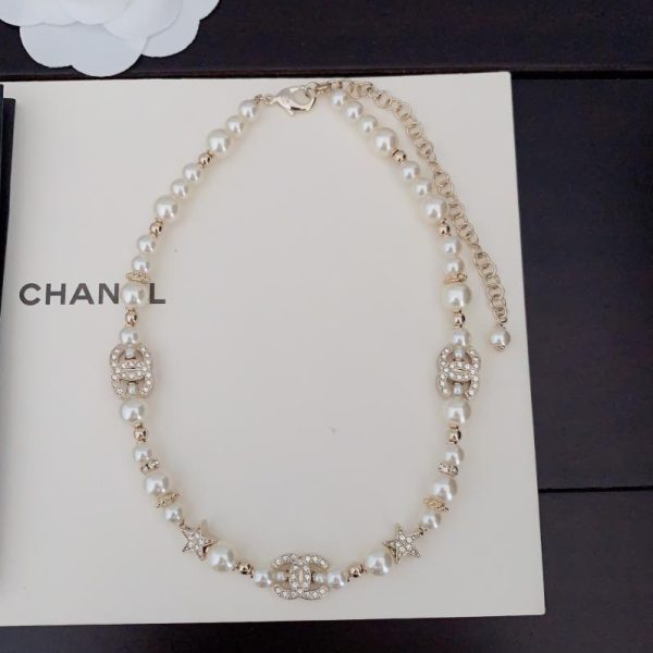 réplica,joyas,joyería,1:1,replica,fake,lujo,barato Pendientes con cuentas en forma de C y colgante con lazo fragante de Chanel