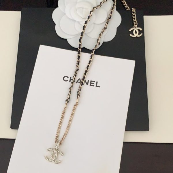 réplica,joyas,joyería,1:1,replica,fake,lujo,barato Chanel es exquisita y atractiva, versátil para el uso diario, sin importar la forma de la cara, personalización zp