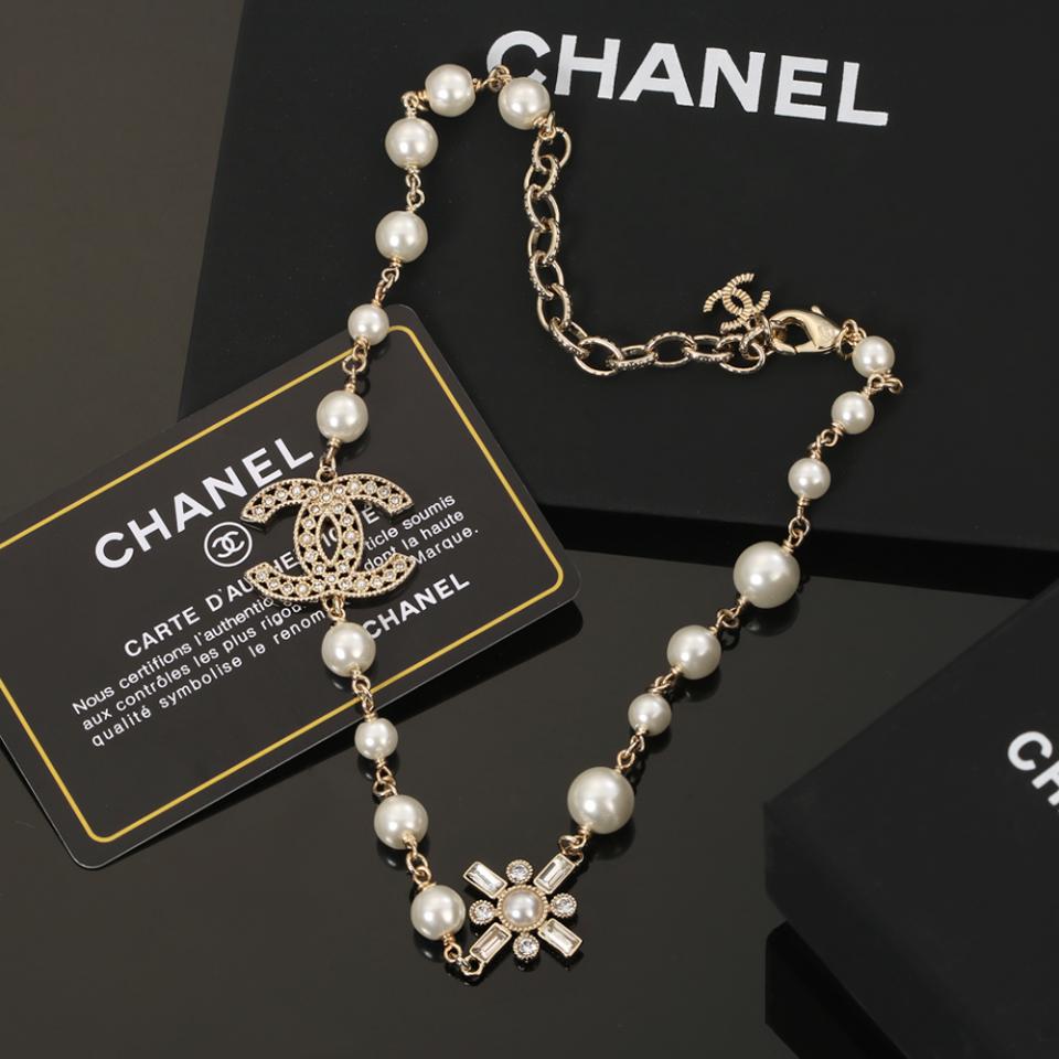 réplica,joyas,joyería,1:1,replica,fake,lujo,barato réplica,joyas,joyería,1:1,replica,fake,lujo,barato Collar de perlas Chanel Doble C