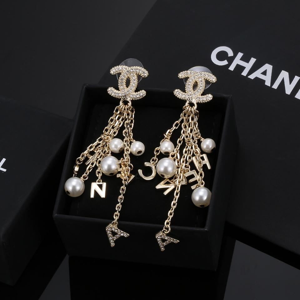 réplica,joyas,joyería,1:1,replica,fake,lujo,barato réplica,joyas,joyería,1:1,replica,fake,lujo,barato Pendientes Chanel Egipto doble c