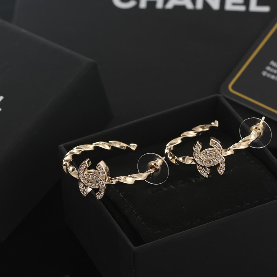 réplica,joyas,joyería,1:1,replica,fake,lujo,barato réplica,joyas,joyería,1:1,replica,fake,lujo,barato Pendientes Chanel de oro claro