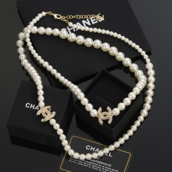 réplica,joyas,joyería,1:1,replica,fake,lujo,barato Cadena de suéteres de otoño e invierno de Chanel.