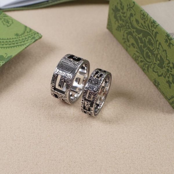 réplica,joyas,joyería,1:1,replica,fake,lujo,barato Anillo Gucci con doble G entrelazada grabada