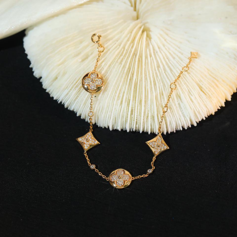 réplica,joyas,joyería,1:1,replica,fake,lujo,barato réplica,joyas,joyería,1:1,replica,fake,lujo,barato Pulsera de diamantes para presbicia LOUIS VUITTON