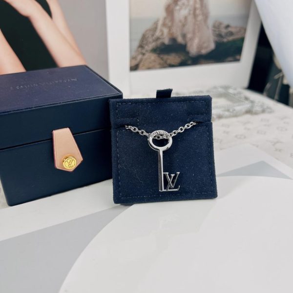 réplica,joyas,joyería,1:1,replica,fake,lujo,barato colgante con el logotipo de LOUIS VUITTON