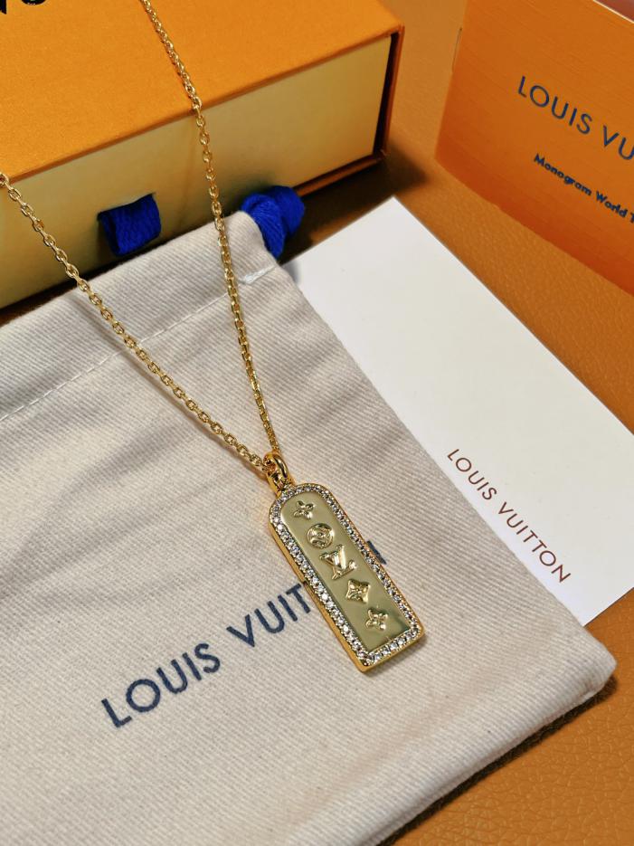 réplica,joyas,joyería,1:1,replica,fake,lujo,barato réplica,joyas,joyería,1:1,replica,fake,lujo,barato Collar con etiqueta grande LOUIS VUITTON