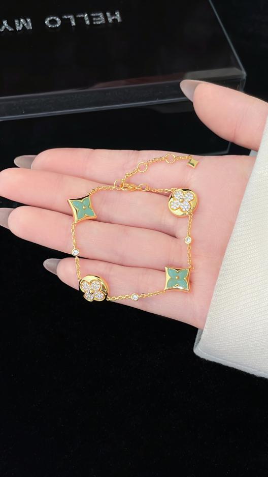 réplica,joyas,joyería,1:1,replica,fake,lujo,barato réplica,joyas,joyería,1:1,replica,fake,lujo,barato Pulsera de diamantes amazónicos en forma de diamante LOUIS VUITTON