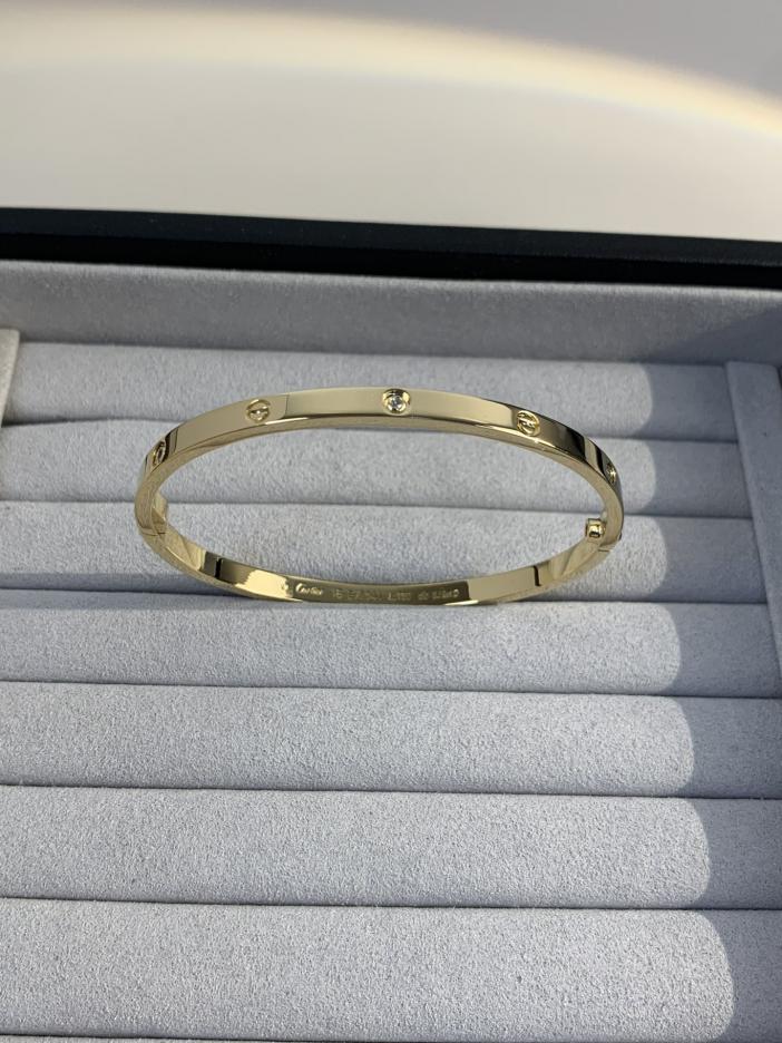 réplica,joyas,joyería,1:1,replica,fake,lujo,barato Cartier versión estrecha pulsera de amor con seis diamantes
