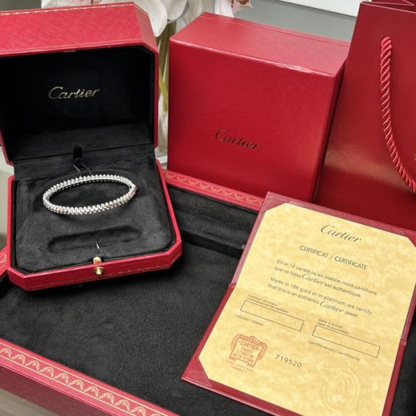 réplica,joyas,joyería,1:1,replica,fake,lujo,barato Brazalete estrecho sin diamantes con remaches serie Clash de Cartier