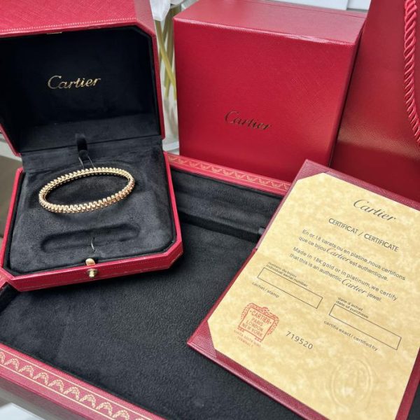 réplica,joyas,joyería,1:1,replica,fake,lujo,barato Brazalete estrecho sin diamantes con remaches serie Clash de Cartier