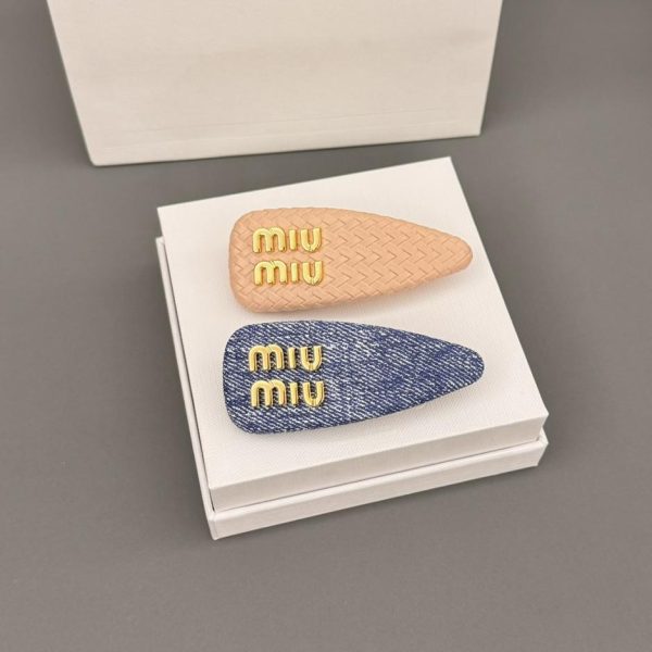 réplica,joyas,joyería,1:1,replica,fake,lujo,barato Pasador de pelo caramelo Miu Miu