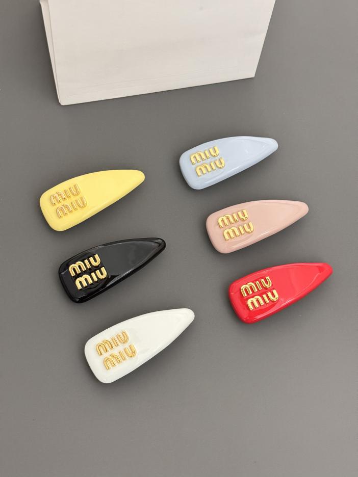 réplica,joyas,joyería,1:1,replica,fake,lujo,barato Pasador de pelo caramelo Miu Miu