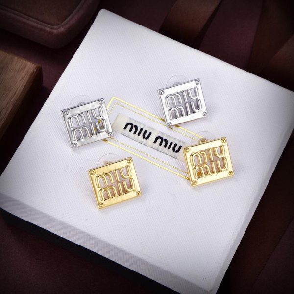 réplica,joyas,joyería,1:1,replica,fake,lujo,barato Pendientes con letras de Miu Miu