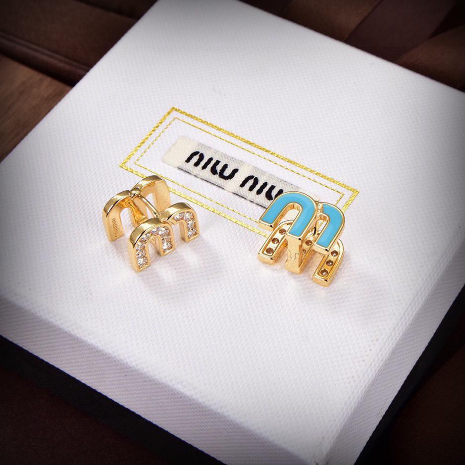 réplica,joyas,joyería,1:1,replica,fake,lujo,barato Pendientes con letras de Miu Miu