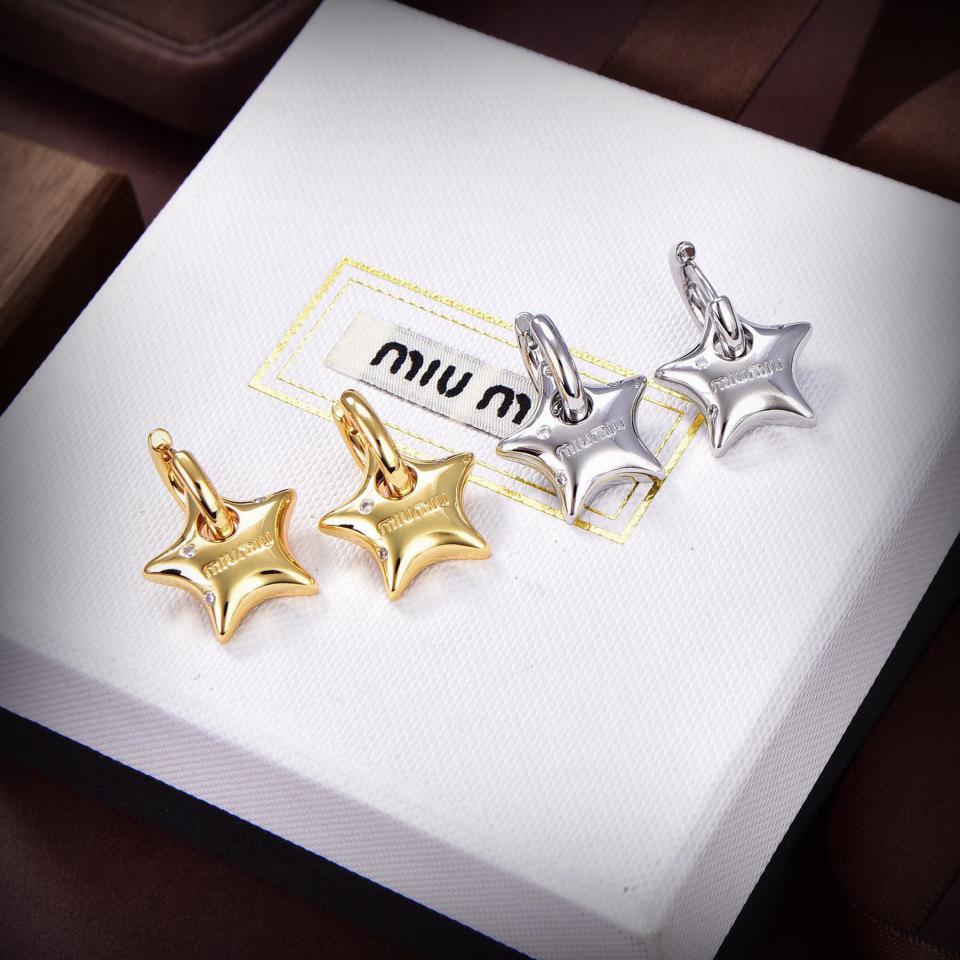 réplica,joyas,joyería,1:1,replica,fake,lujo,barato Pendientes de estrella de mar de Miu Miu