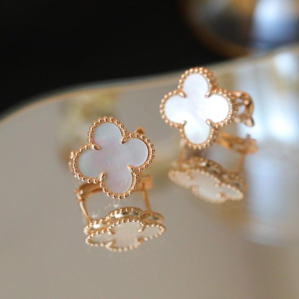 réplica,joyas,joyería,1:1,replica,fake,lujo,barato [Versión superior] Pendientes medianos con trébol de cuatro hojas de Van Cleef & Arpels