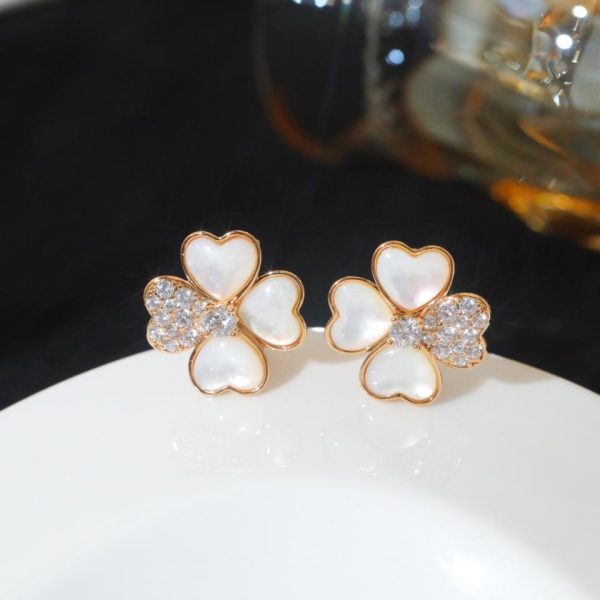 réplica,joyas,joyería,1:1,replica,fake,lujo,barato [Versión Premium] Pendientes de corazón Four Seasons de nácar en oro rosa de Van Cleef & Arpels
