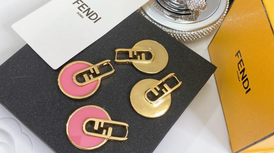 réplica,joyas,joyería,1:1,replica,fake,lujo,barato Pendientes con letra F de Fendi