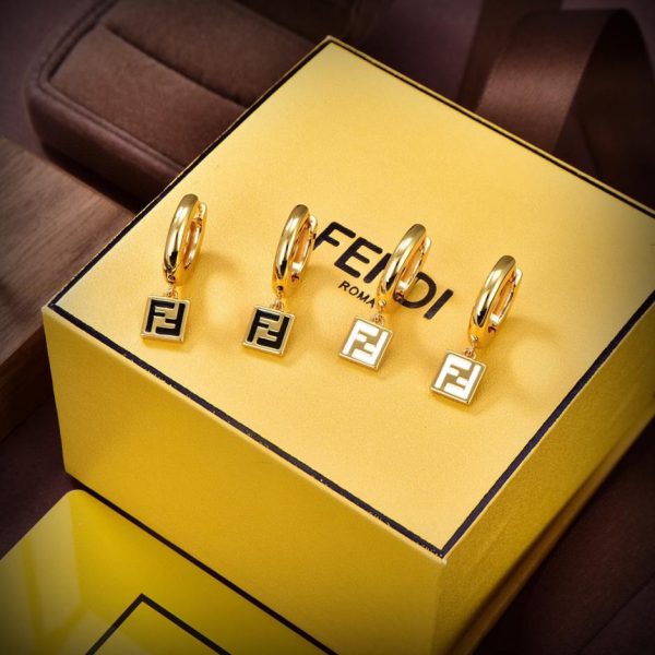 réplica,joyas,joyería,1:1,replica,fake,lujo,barato Pendientes de aro grandes asimétricos F is F