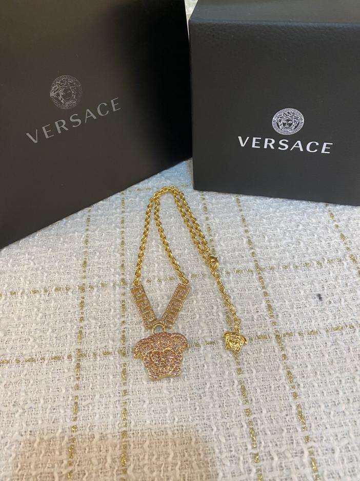 réplica,joyas,joyería,1:1,replica,fake,lujo,barato La última cadena de productos de Versace