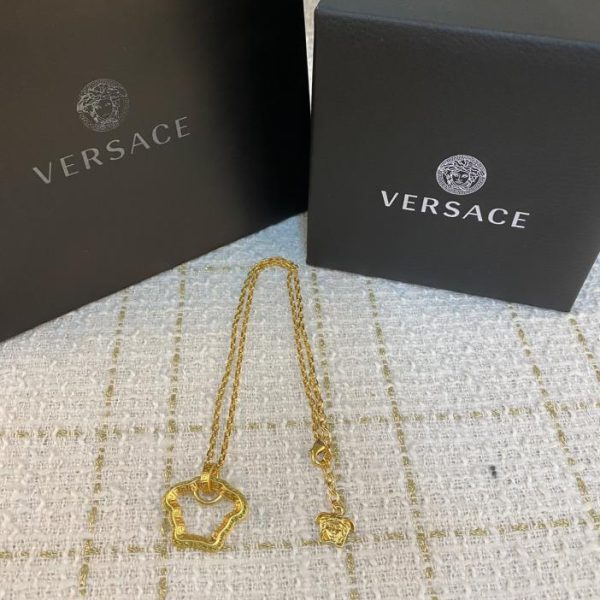 réplica,joyas,joyería,1:1,replica,fake,lujo,barato La última cadena de productos de Versace