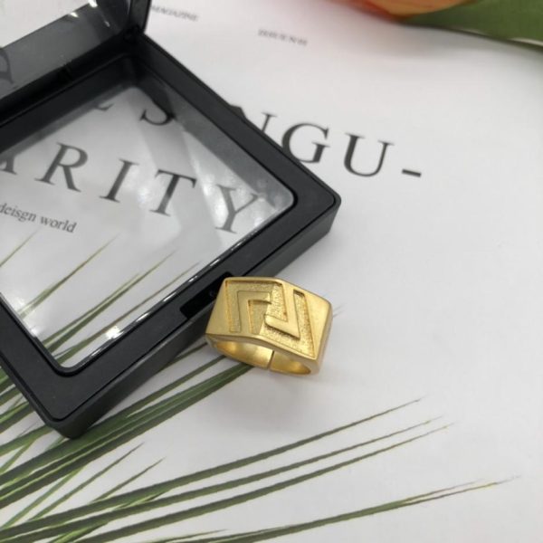 réplica,joyas,joyería,1:1,replica,fake,lujo,barato anillo Versace