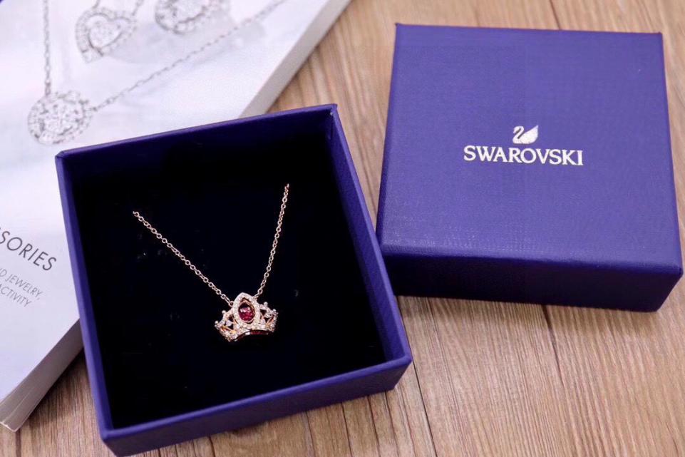 réplica,joyas,joyería,1:1,replica,fake,lujo,barato réplica,joyas,joyería,1:1,replica,fake,lujo,barato Conjunto de coronas de Swarovski