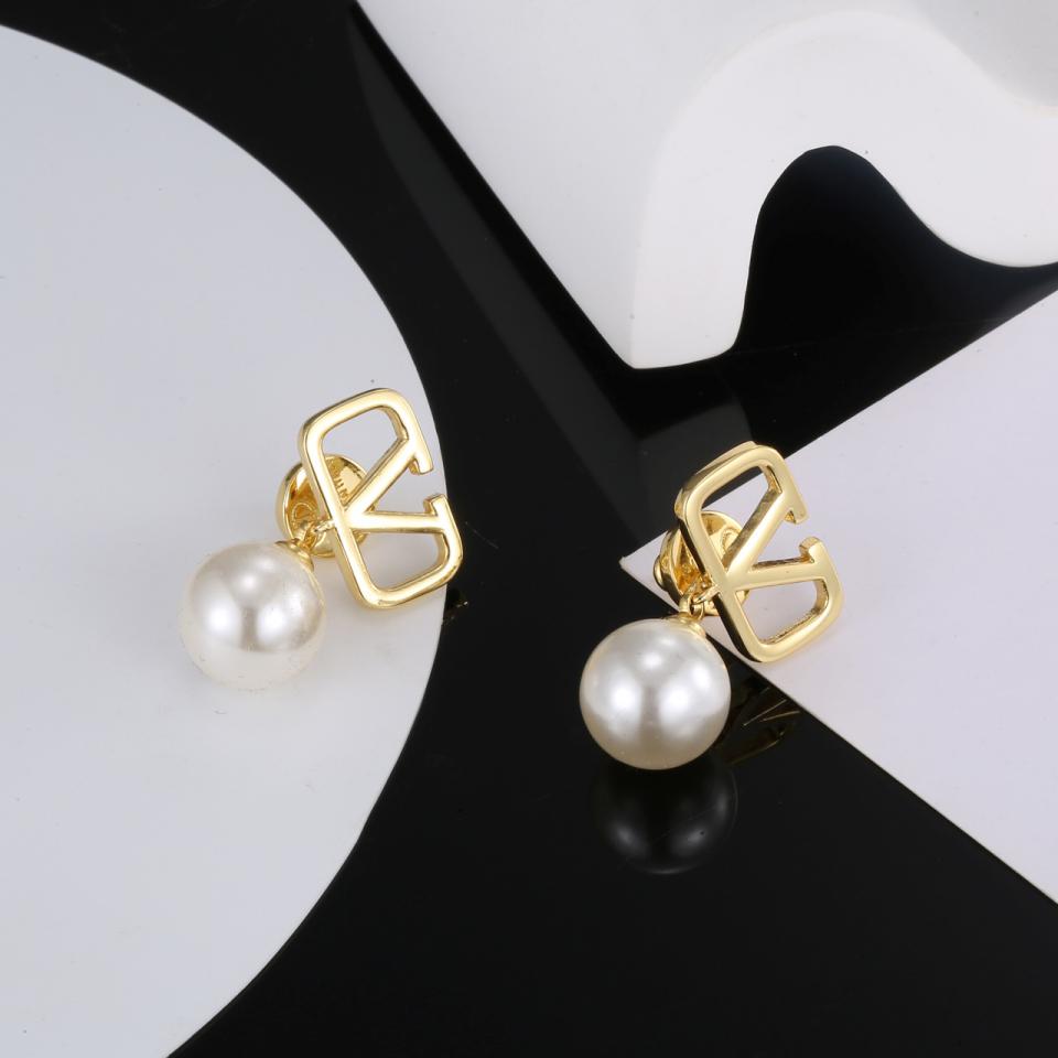 réplica,joyas,joyería,1:1,replica,fake,lujo,barato Pendientes de mostrador Valentino