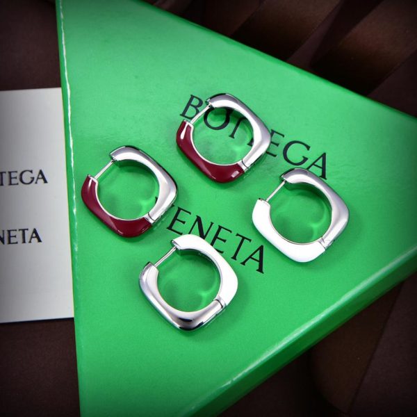 réplica,joyas,joyería,1:1,replica,fake,lujo,barato BOTTEGA VENENTA nuevos pendientes con diseño distintivo