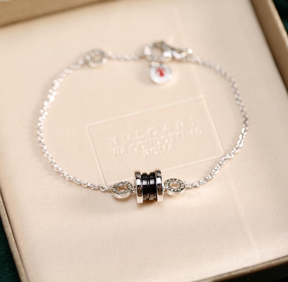réplica,joyas,joyería,1:1,replica,fake,lujo,barato Pulsera benéfica Bvlgari con pequeñas celebridades