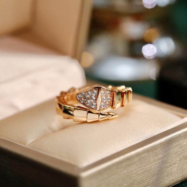 réplica,joyas,joyería,1:1,replica,fake,lujo,barato Anillo Bvlgari Serpenti en oro rosa con diamantes y serpiente