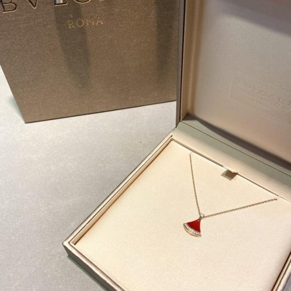 réplica,joyas,joyería,1:1,replica,fake,lujo,barato Collar de abanico de diamantes rojos Bvlgari Divas