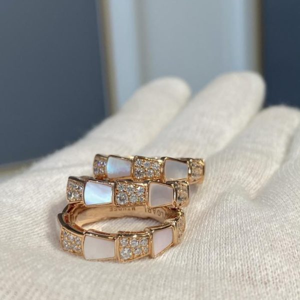 réplica,joyas,joyería,1:1,replica,fake,lujo,barato Anillo Bvlgari con hueso de serpiente y concha blanca, versión ancha