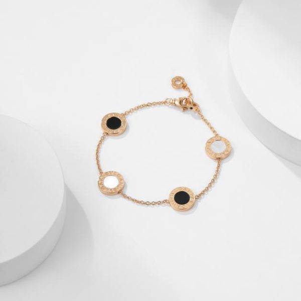 réplica,joyas,joyería,1:1,replica,fake,lujo,barato Pulsera clásica de cuatro flores de nácar Bvlgari