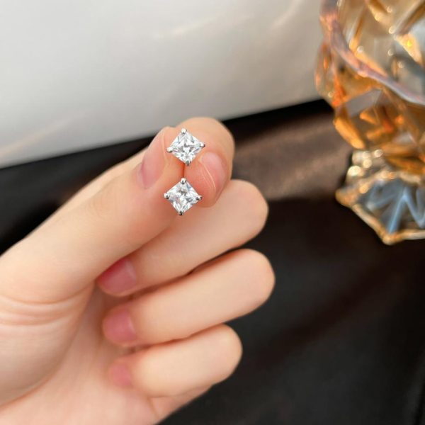réplica,joyas,joyería,1:1,replica,fake,lujo,barato Pendientes cuadrados Bvlgari BV de oro blanco Griffe Princess