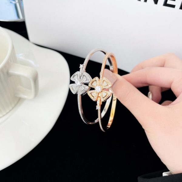 réplica,joyas,joyería,1:1,replica,fake,lujo,barato Pulsera serie Bvlgari Fiorever