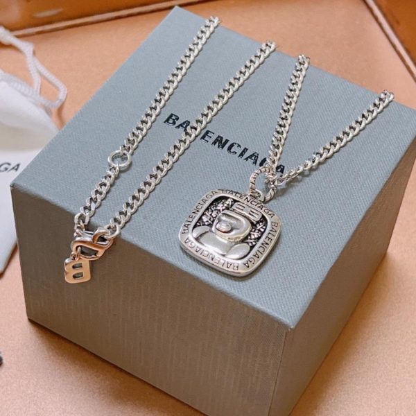 réplica,joyas,joyería,1:1,replica,fake,lujo,barato Balenciaga nuevo collar