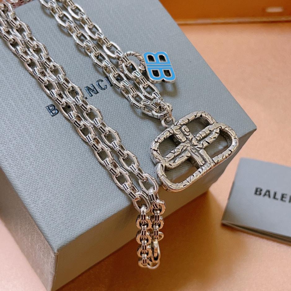 réplica,joyas,joyería,1:1,replica,fake,lujo,barato réplica,joyas,joyería,1:1,replica,fake,lujo,barato Balenciaga nuevo collar