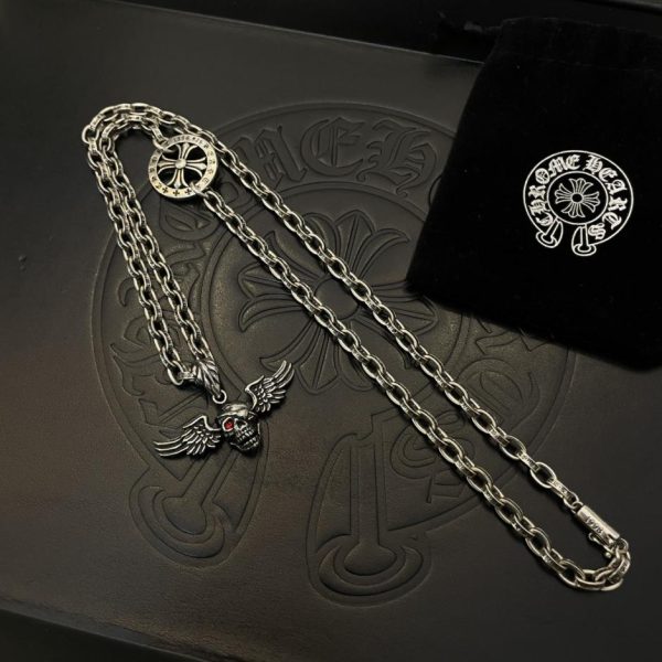 réplica,joyas,joyería,1:1,replica,fake,lujo,barato Collar con letras y círculo cruzado vintage con corazones cromados