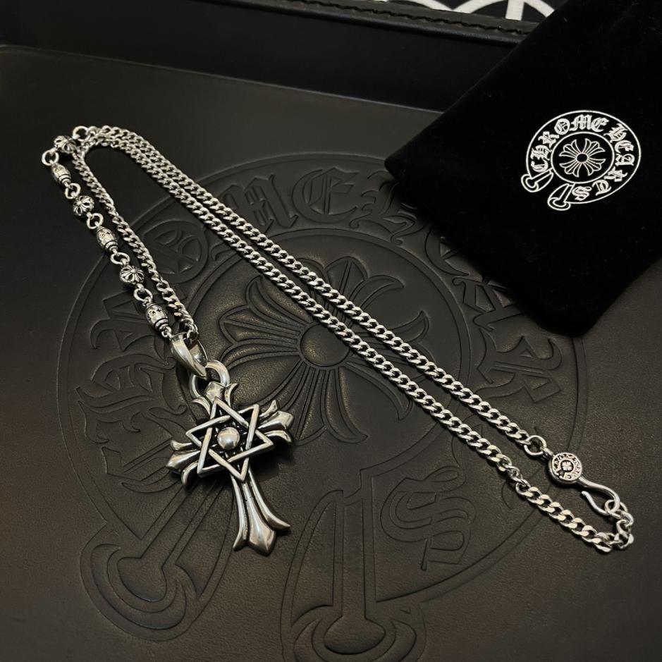 réplica,joyas,joyería,1:1,replica,fake,lujo,barato réplica,joyas,joyería,1:1,replica,fake,lujo,barato Collar lateral retro con múltiples elementos Chrome Hearts
