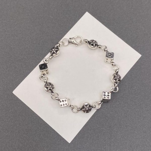 réplica,joyas,joyería,1:1,replica,fake,lujo,barato Anillo de diamantes vintage con corazones cromados