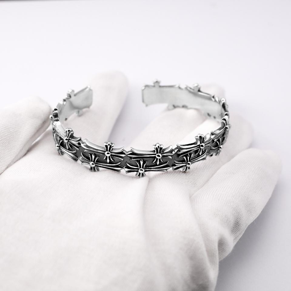 réplica,joyas,joyería,1:1,replica,fake,lujo,barato réplica,joyas,joyería,1:1,replica,fake,lujo,barato Pulsera Abierta Cruz Corazones Cromados