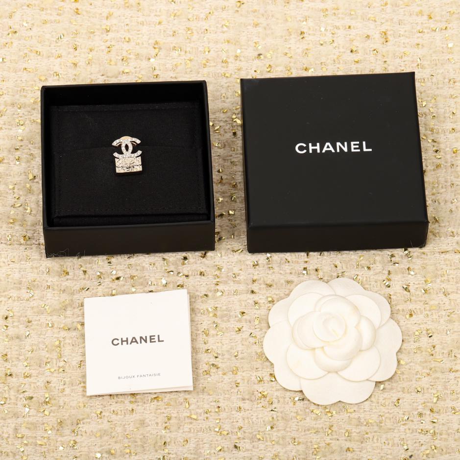 réplica,joyas,joyería,1:1,replica,fake,lujo,barato réplica,joyas,joyería,1:1,replica,fake,lujo,barato Broche de bolso Chanel