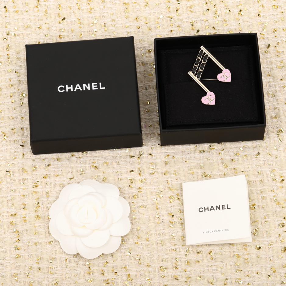 réplica,joyas,joyería,1:1,replica,fake,lujo,barato réplica,joyas,joyería,1:1,replica,fake,lujo,barato Broche de amor con nota musical de Chanel