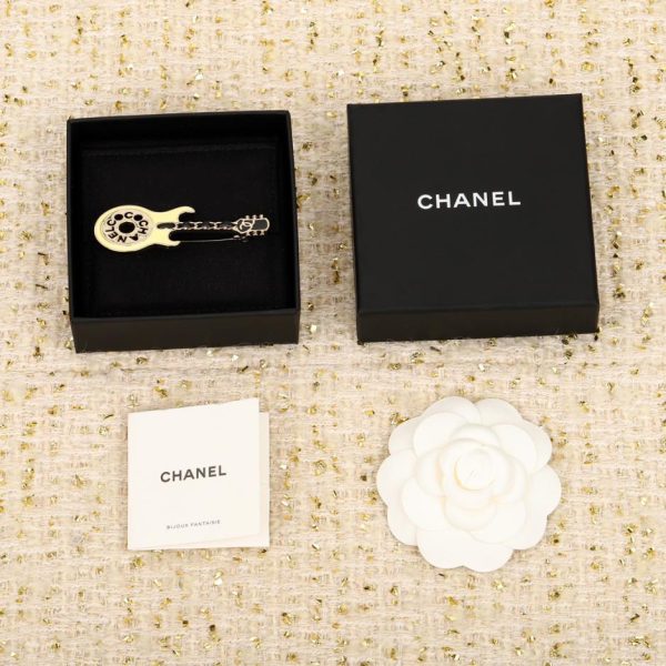réplica,joyas,joyería,1:1,replica,fake,lujo,barato Broche de guitarra verde aguacate Chanel