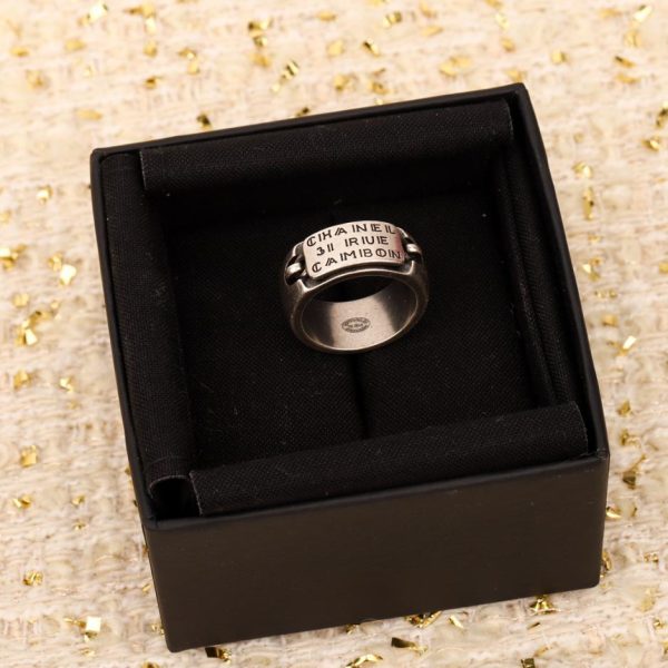 réplica,joyas,joyería,1:1,replica,fake,lujo,barato Anillo desgastado con letras Chanel