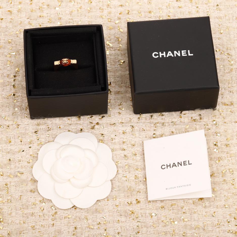 réplica,joyas,joyería,1:1,replica,fake,lujo,barato réplica,joyas,joyería,1:1,replica,fake,lujo,barato Anillo pequeño de frijol marrón Chanel